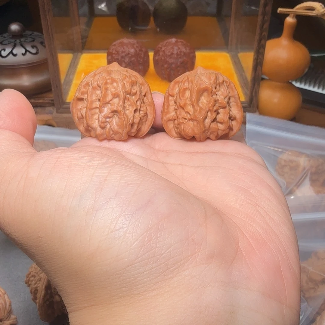 瞧***文玩核桃把件38尺寸蓟县红马蹄