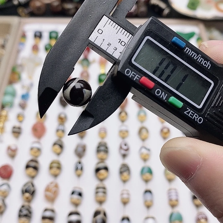 未镶嵌隔珠玛瑙/玉髓