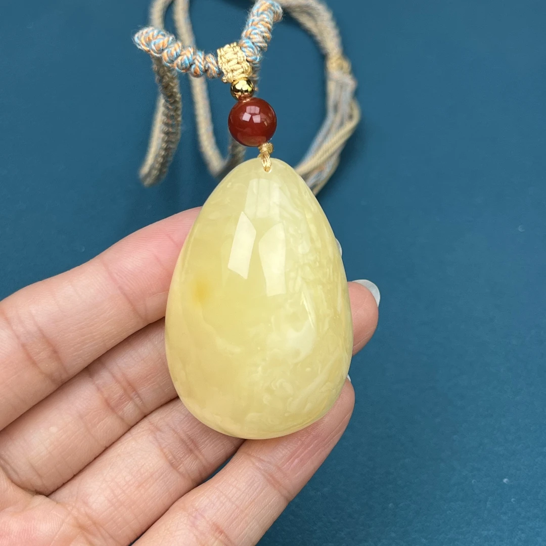 Y1924天然原矿蜜蜡 满蜡妖花水滴牌31*47*20mm抖音基地质检发货