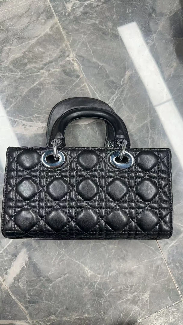 2025新款真皮女包横版3格黑色