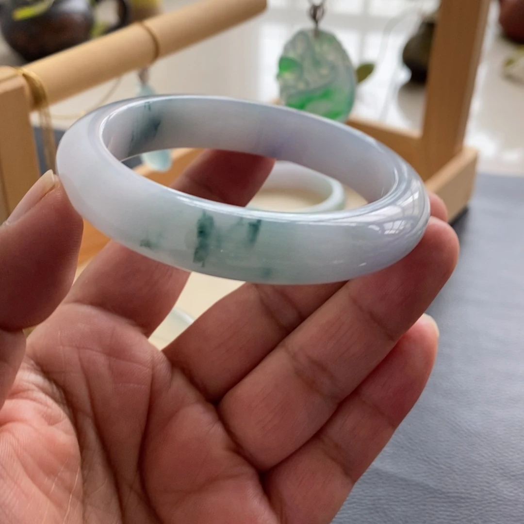 翡翠未镶嵌手镯天然翡翠手镯