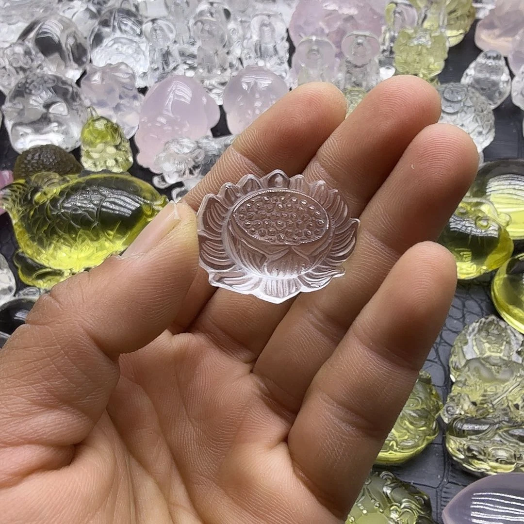 未镶嵌颈饰水晶吊坠