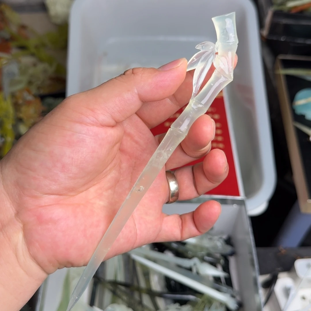 蛇纹石玉未镶嵌发饰