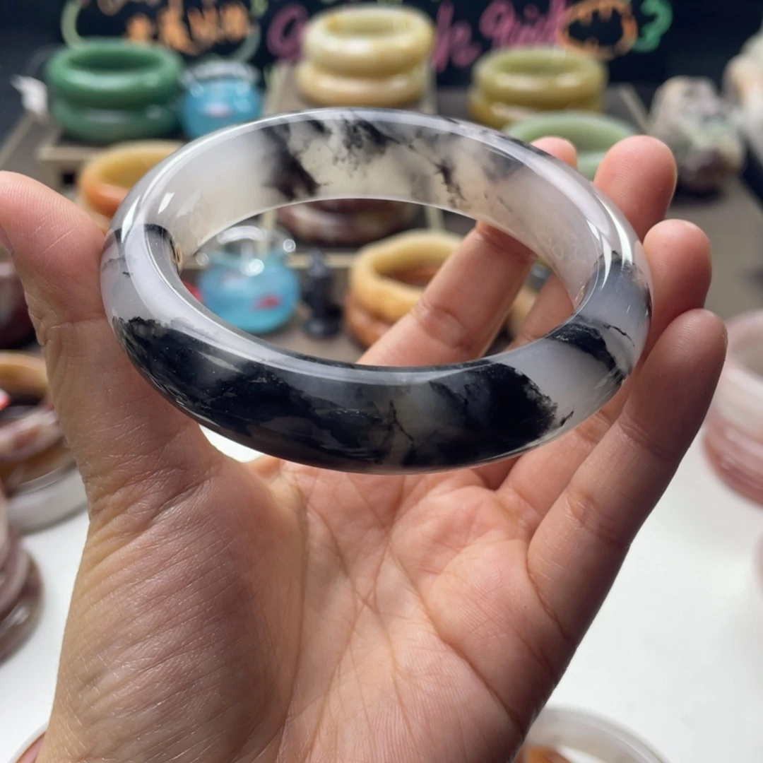 石英质玉（非洲翠）合金手镯60