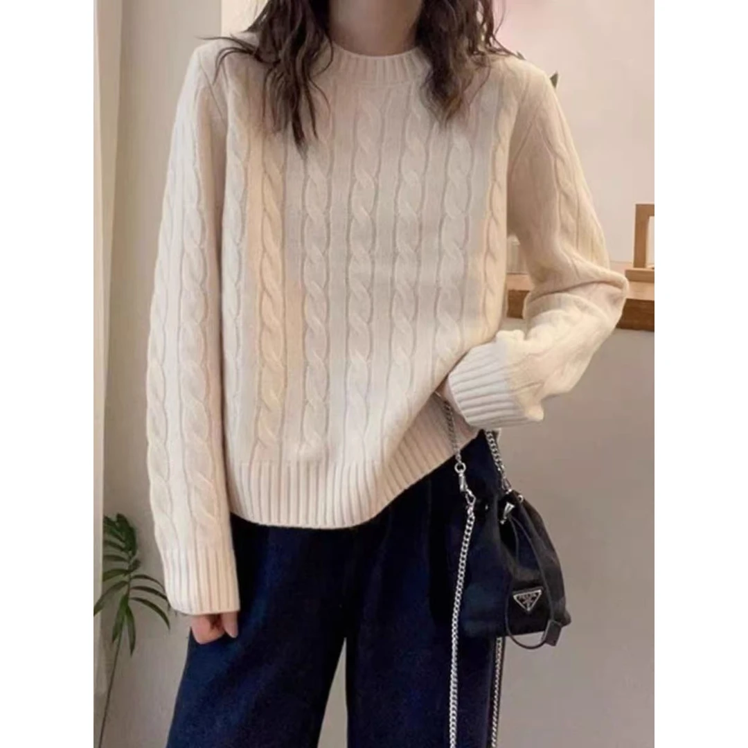 复古麻花针织女外穿毛衣秋冬针织羊毛衫加厚保暖简约百搭宽松上衣