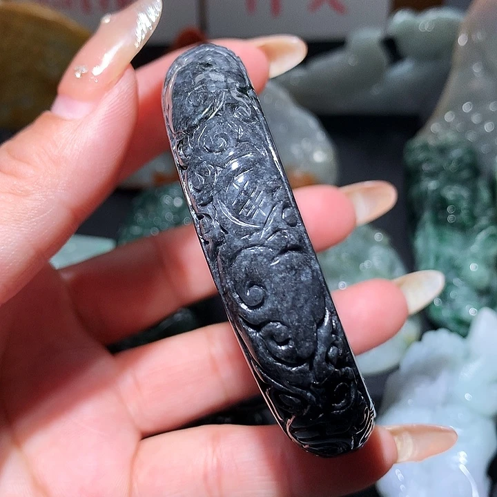 翡翠未镶嵌颈饰保真天然A货翡翠