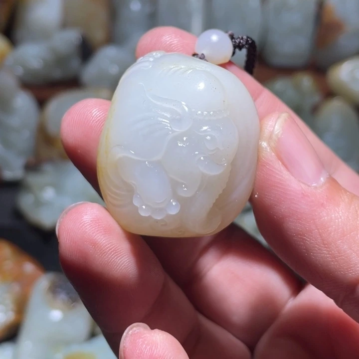 阿***来和田玉未镶嵌挂件