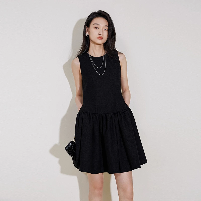 小个子黑色长裙显瘦圆领春夏季时尚服饰纯色女装百搭无袖连衣裙