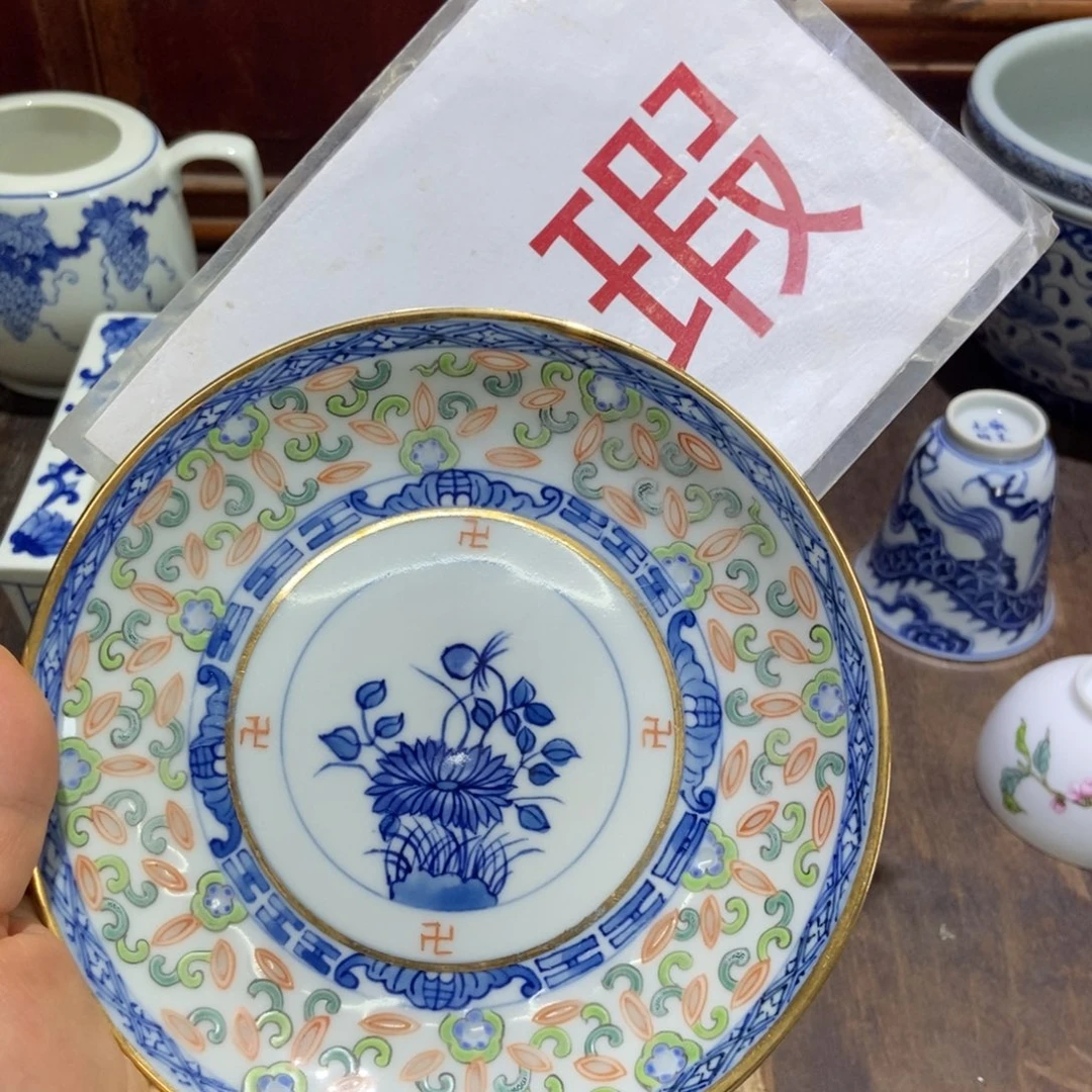 方***里陶瓷艺术的发展和
