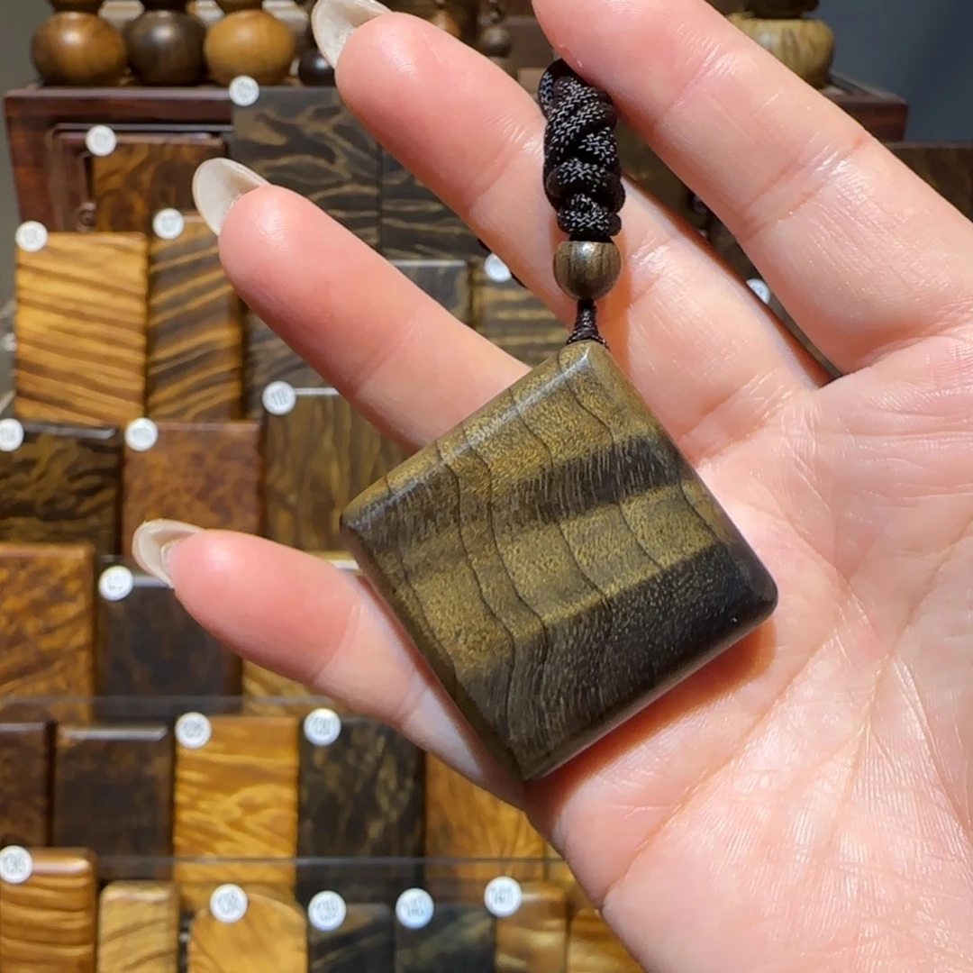 楠木（金丝楠）把件金丝楠木小叶桢楠