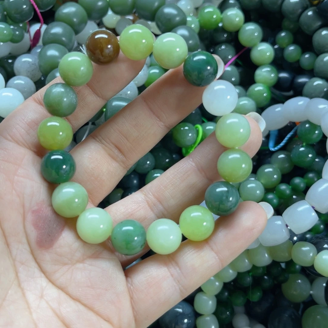 和田玉手链未镶嵌多样性