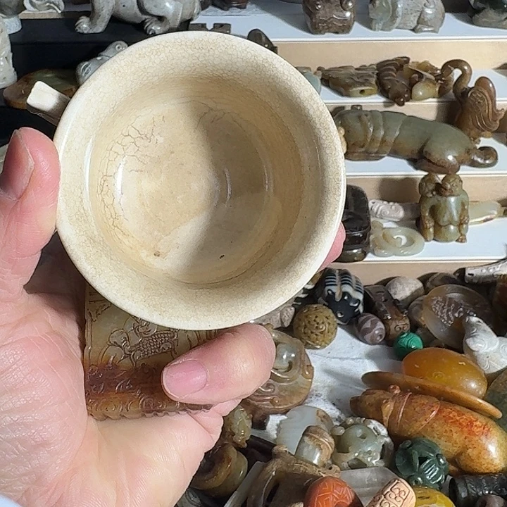 *****摆件陶瓷器等艺术作品多次