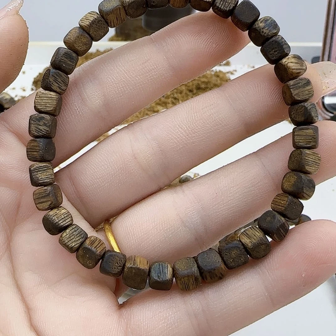 手串沉香乌身老料方珠0.5  3克➕99沉浮