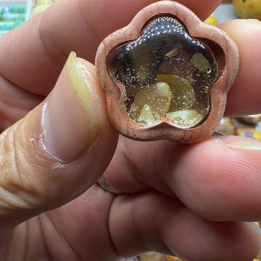 大叶紫檀（黑酸枝木类）