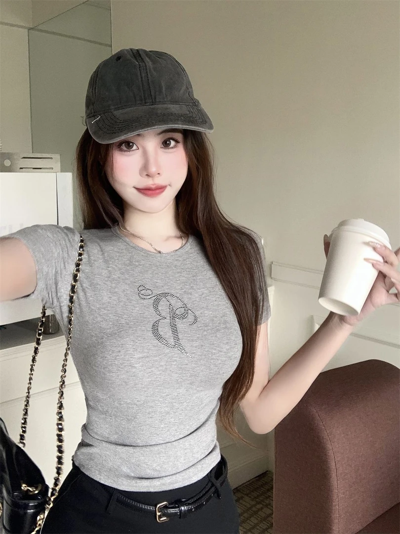 夏季新款短袖T恤女设计感小众修身辣妹潮牌后背烫钻天使翅膀上衣