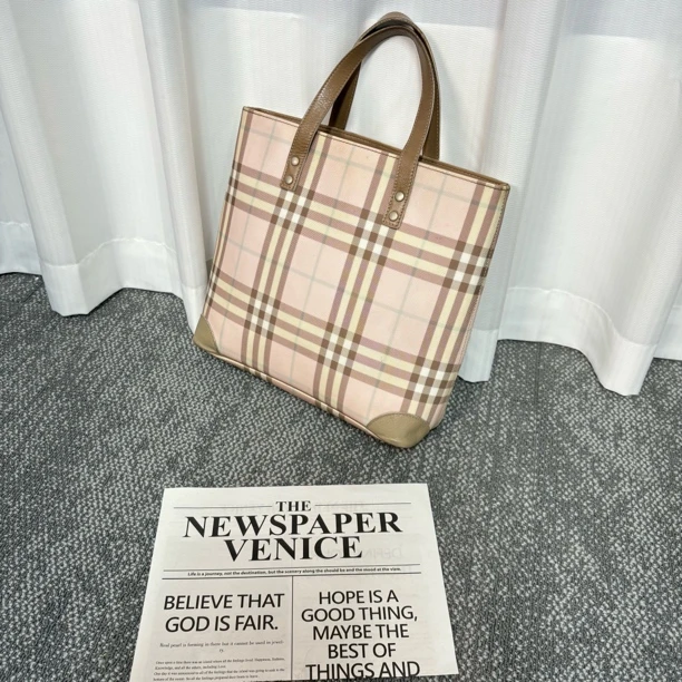95新 BURBERRY/博柏利 粉色格纹手提包jc