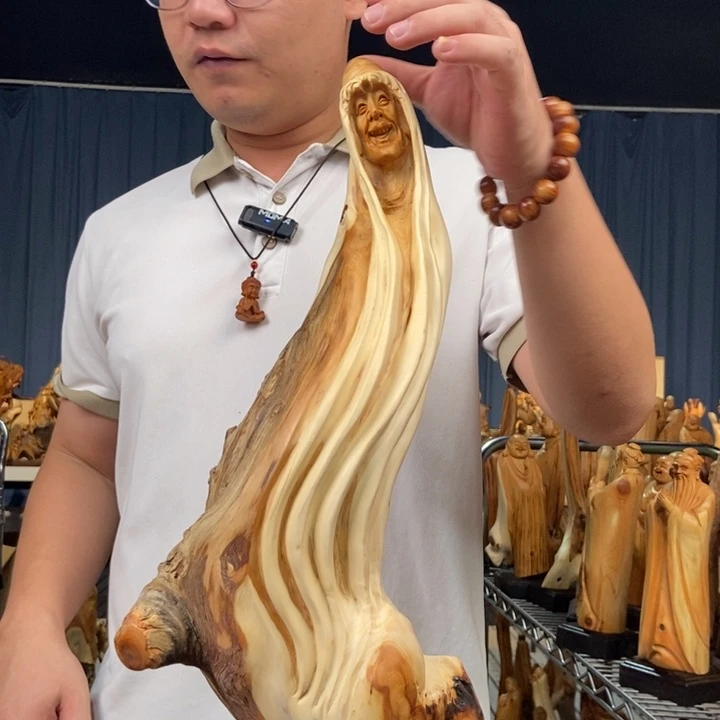 柏木（崖柏）随型摆件