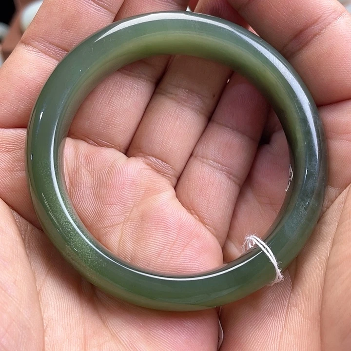 【闪购商品】未镶嵌手镯和田玉