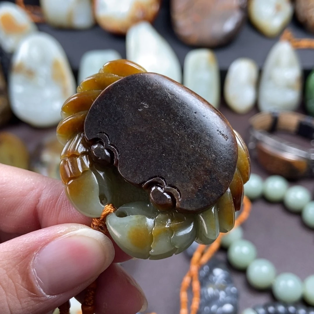 和田玉挂件未镶嵌停**生