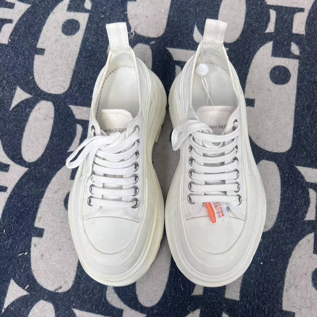 95新 Alexander McQueen/亚历山大·麦昆 麦殿/鞋子/250216QZFVQ15
