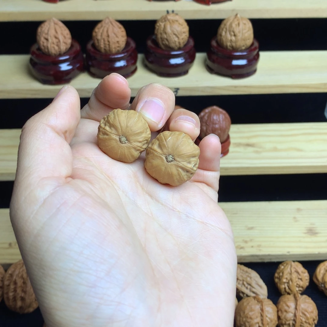 吊坠文玩核桃小方吨