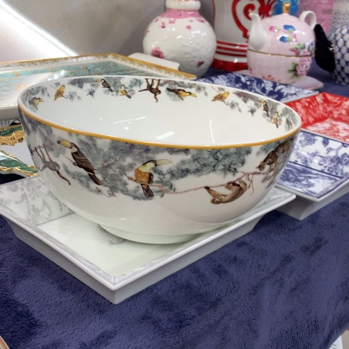 瓷片咖啡的香气是一股