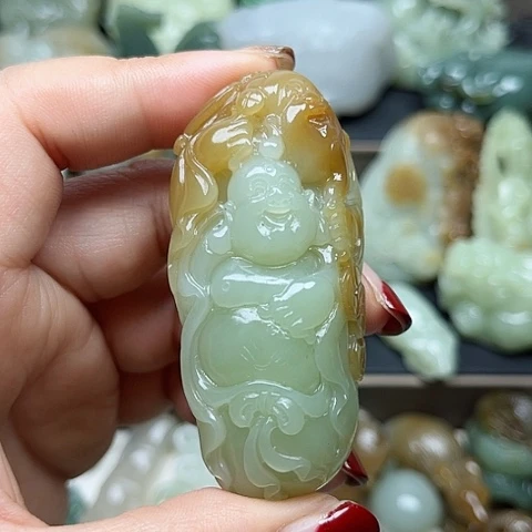 和田玉未镶嵌颈饰阳*