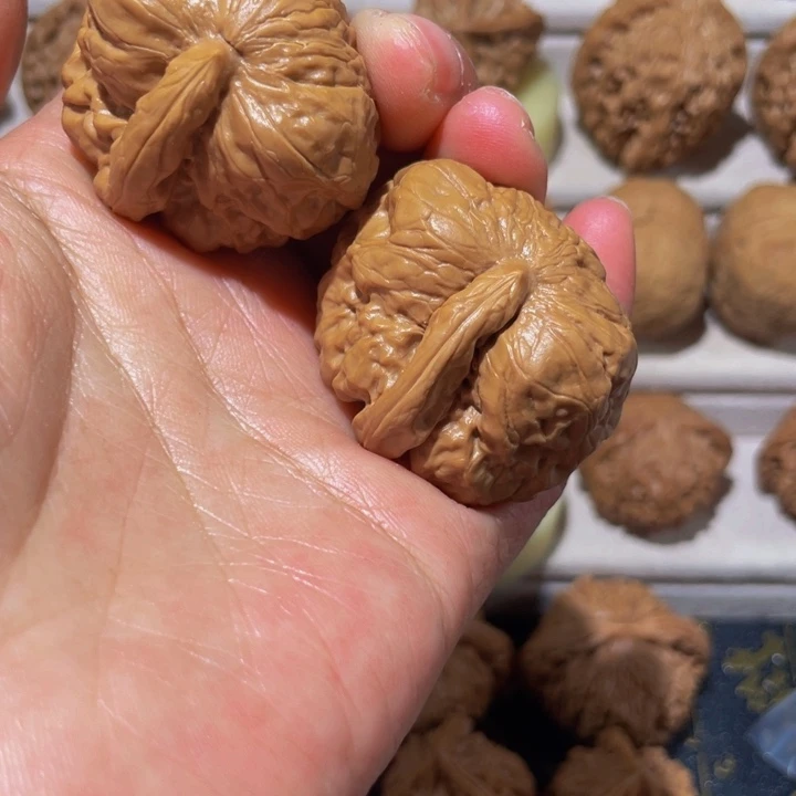 【闪购商品】文玩核桃吊坠地****动一帆风顺