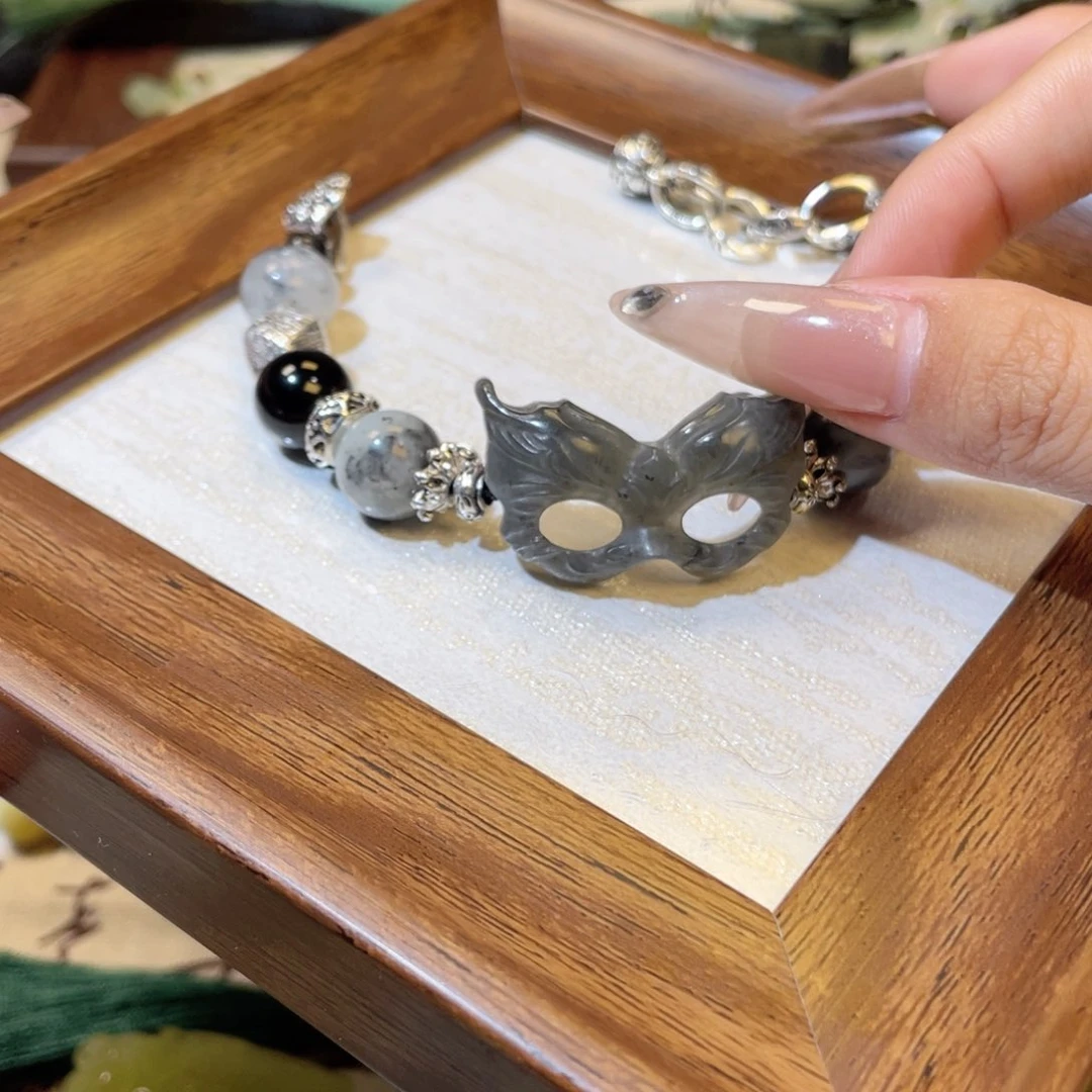 未镶嵌蛇纹石玉手链