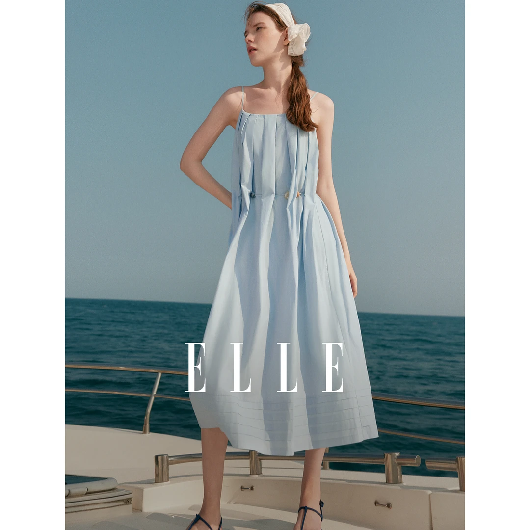 ELLE度假风蓝色连衣裙女吊带裙2025春季新款外出洋气裙子EL50797