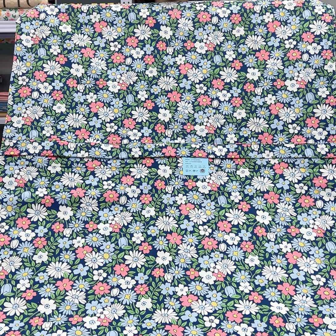 棉棉棉团花AA000000