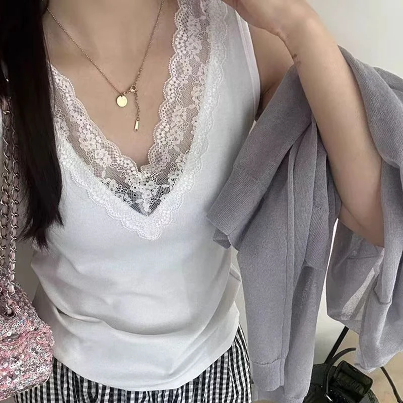 【湘湘定制】韩版修身弹力性感蕾丝花边V领吊带背心女春内搭打底衫
