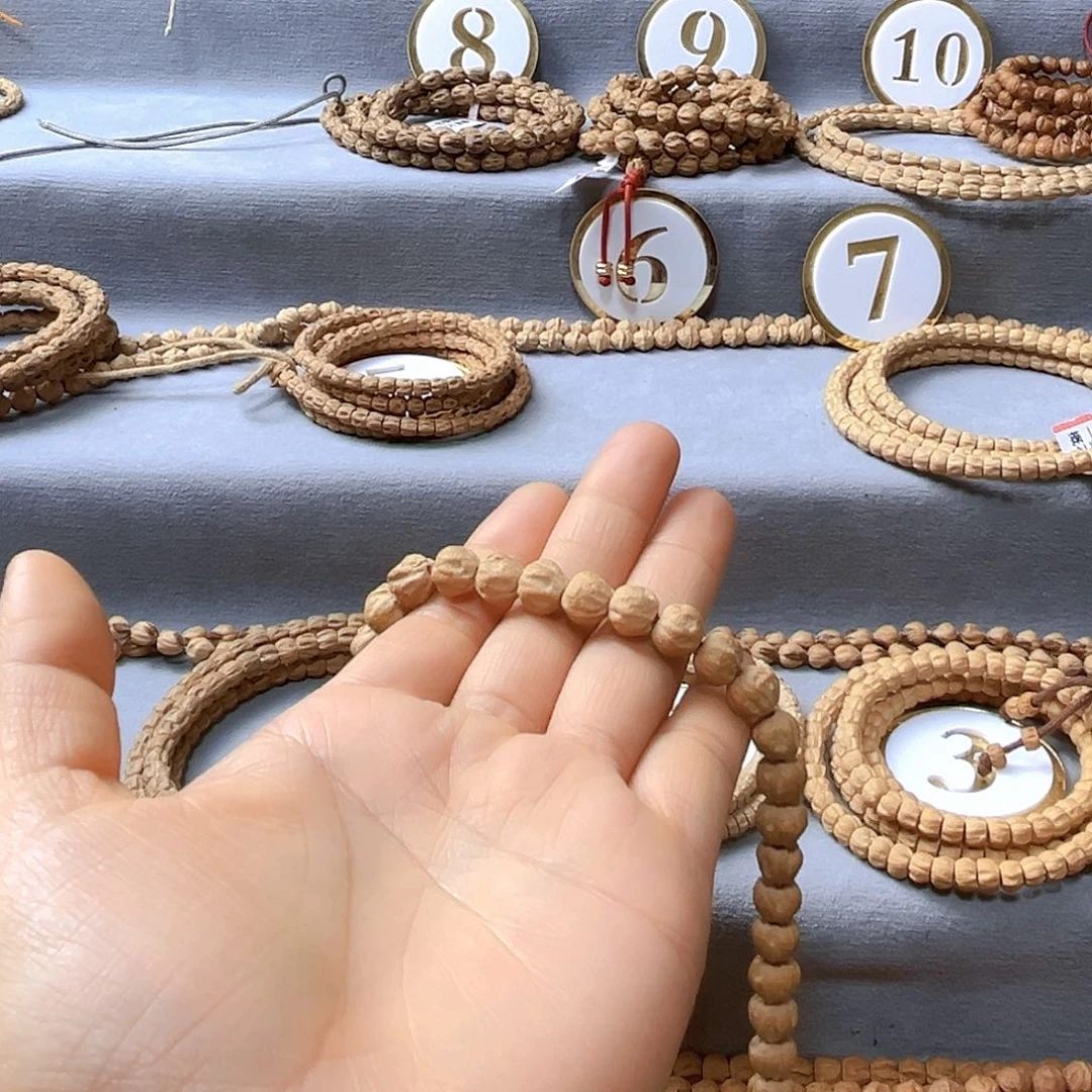 柏香籽/百香籽手串叁****?