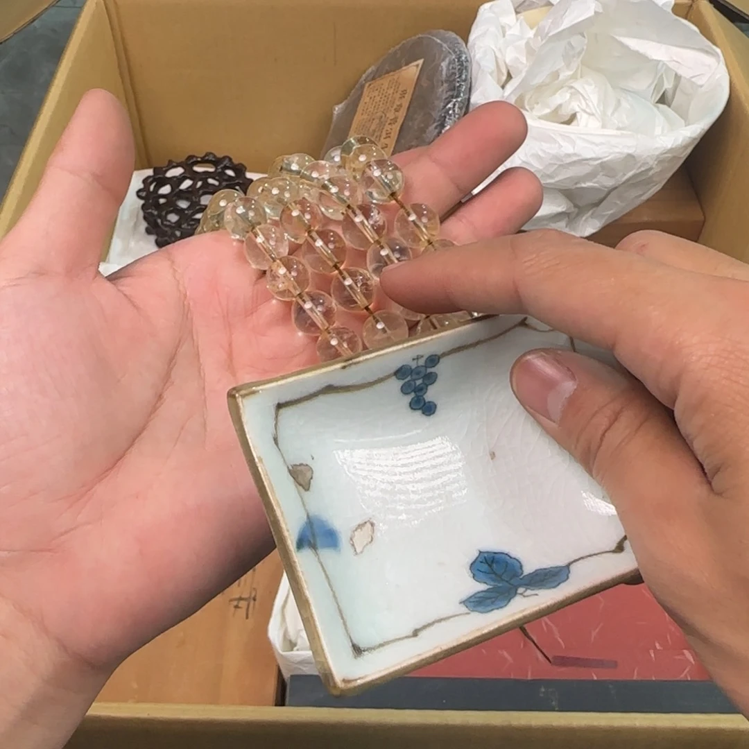 陶瓷孤品单件车里拍的