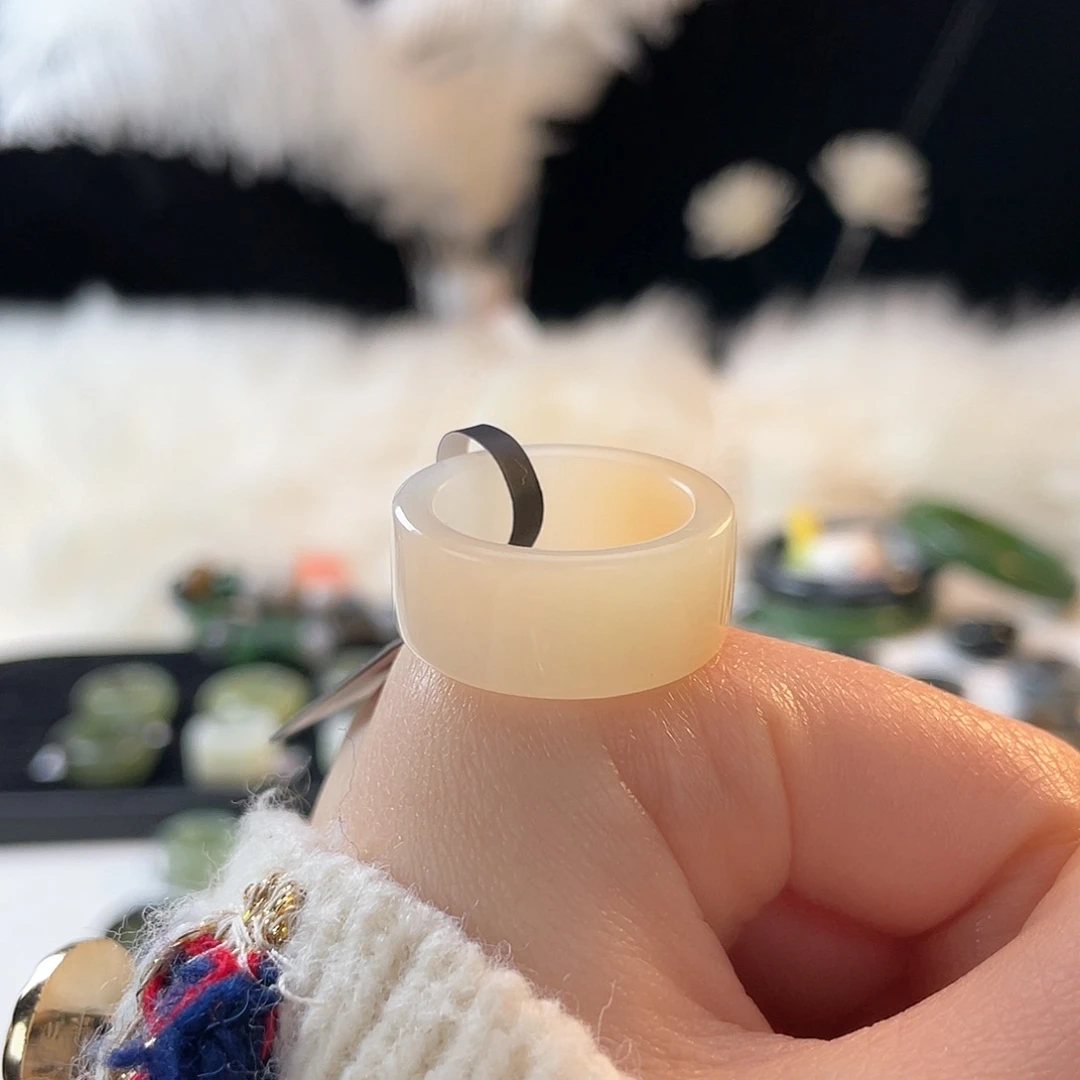 和田玉未镶嵌戒指k69 糖白直切18.2mm