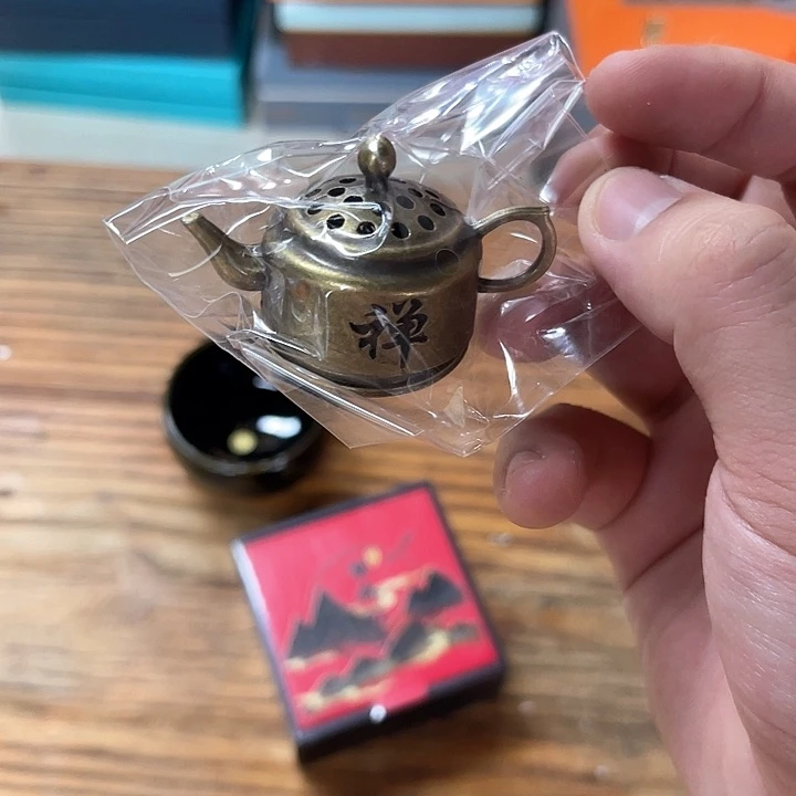 孤品茶具套装等。
