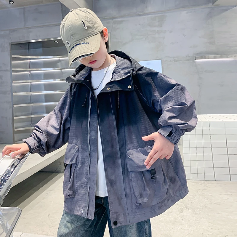 男童渐变大口袋防风工装外套春秋款儿童帅气休闲连帽风衣中大童15
