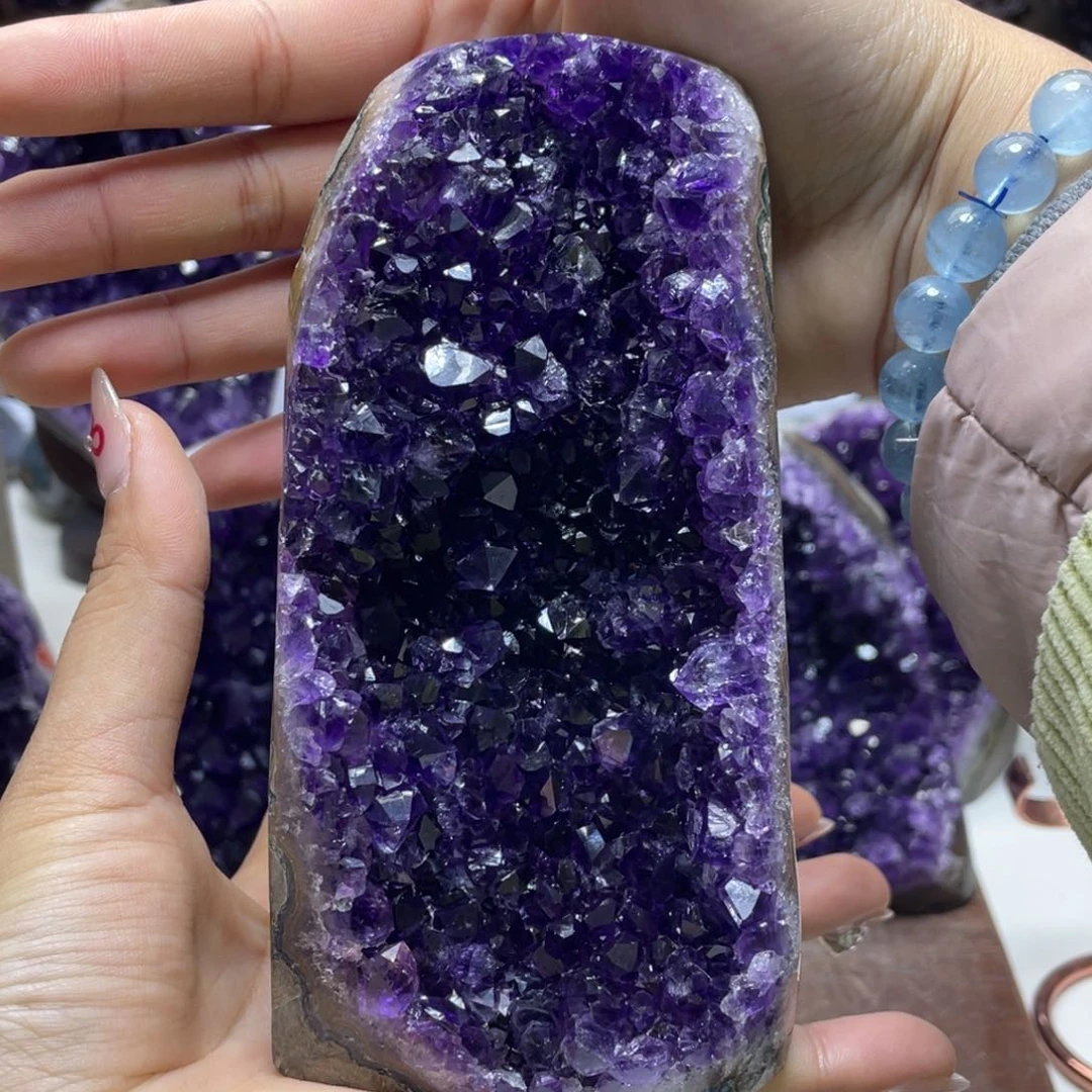 紫晶大型摆件（非配饰）未镶嵌