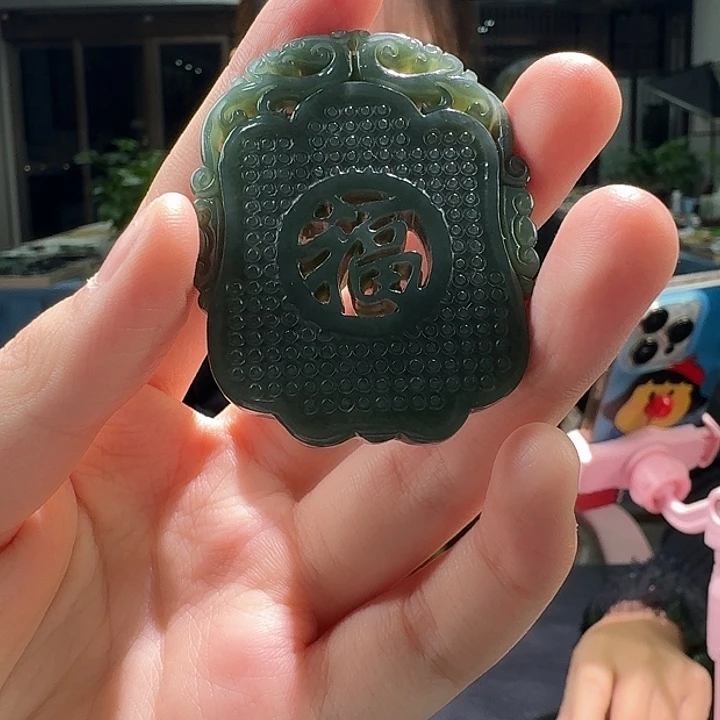 和田玉未镶嵌颈饰工厂清货，不退不换，多样性拍一发一