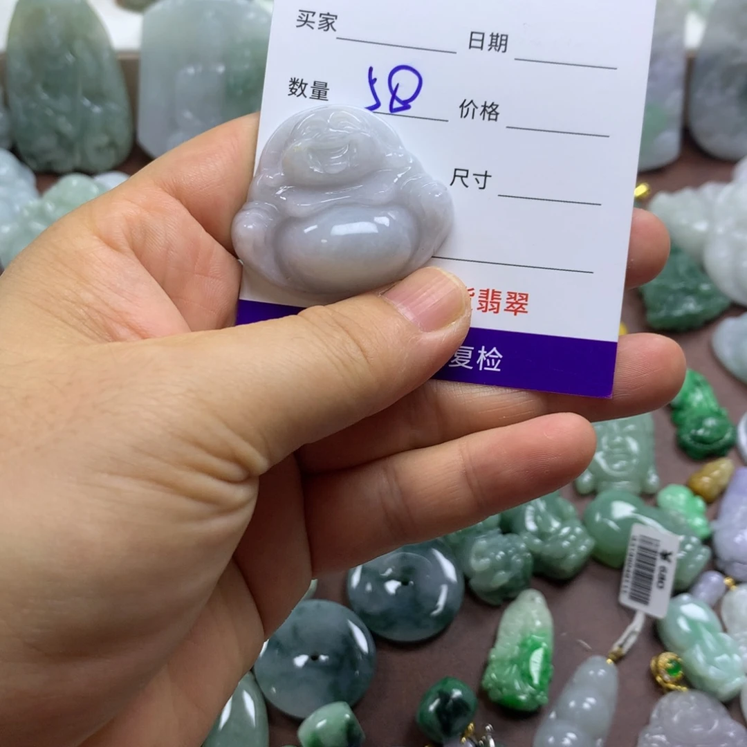 翡翠未镶嵌颈饰缅甸A货翡翠