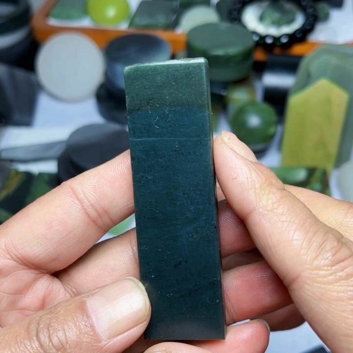 未镶嵌和田玉珠宝半成品