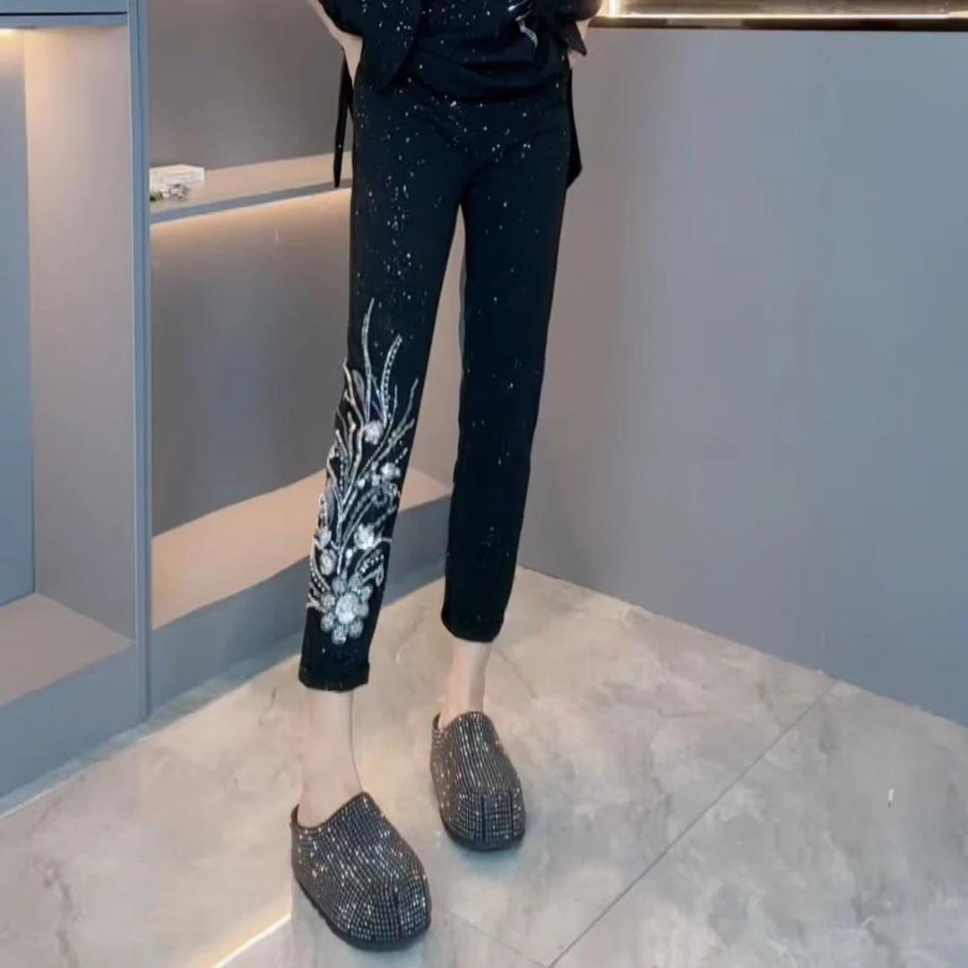 重工钉珠亮片设计显瘦百搭高腰小脚烟管小黑裤