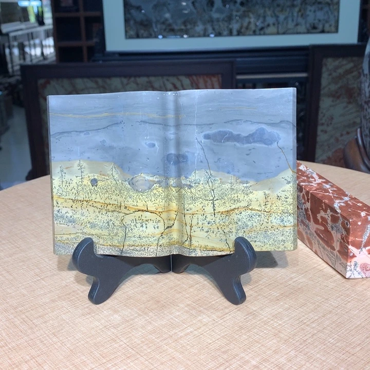 ，广西国画石摆件，收藏观赏