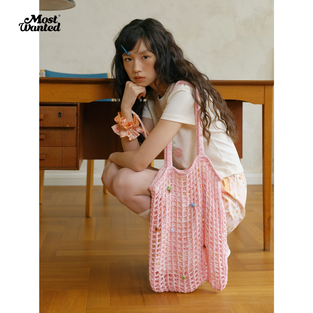 MostWanted趣味手工钉珠镂空针织单肩包