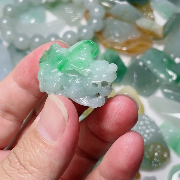 定制翡翠未镶嵌包工