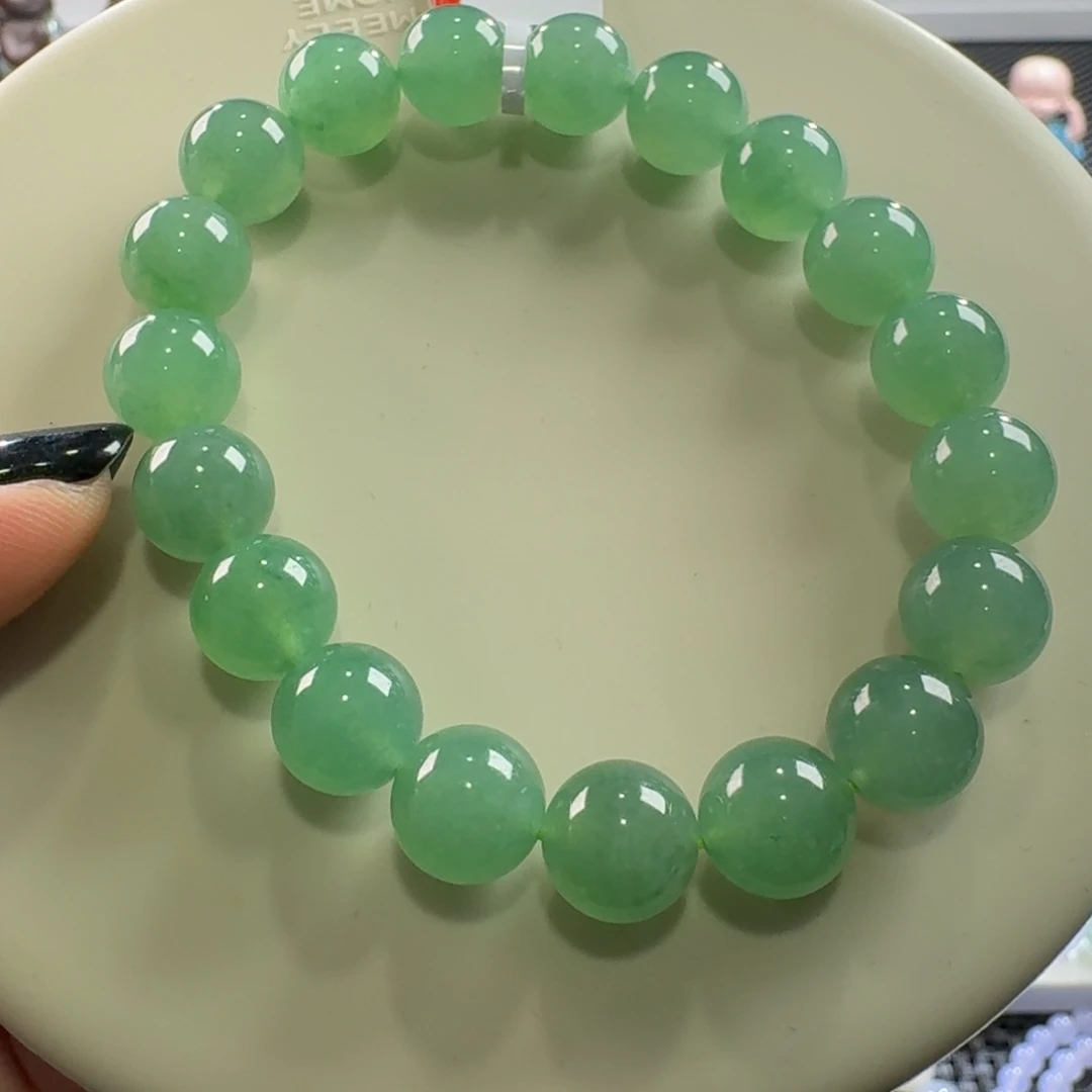 翡翠手链未镶嵌冰果绿手串卡10 超漏！强推！
