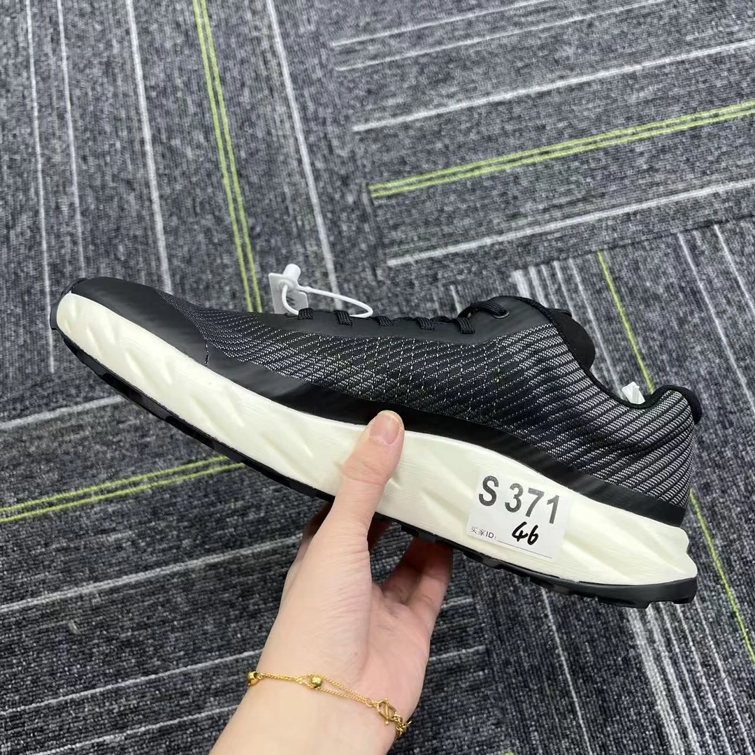 3-新款户外运动百搭休闲鞋 S371