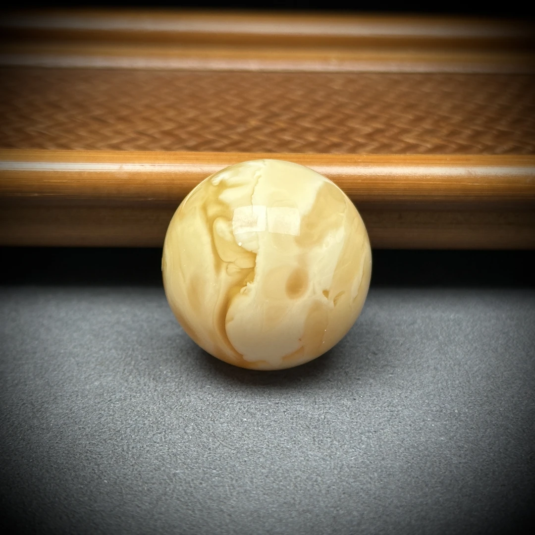 A9071天然蜜蜡 满蜡圆珠 31mm支持复检