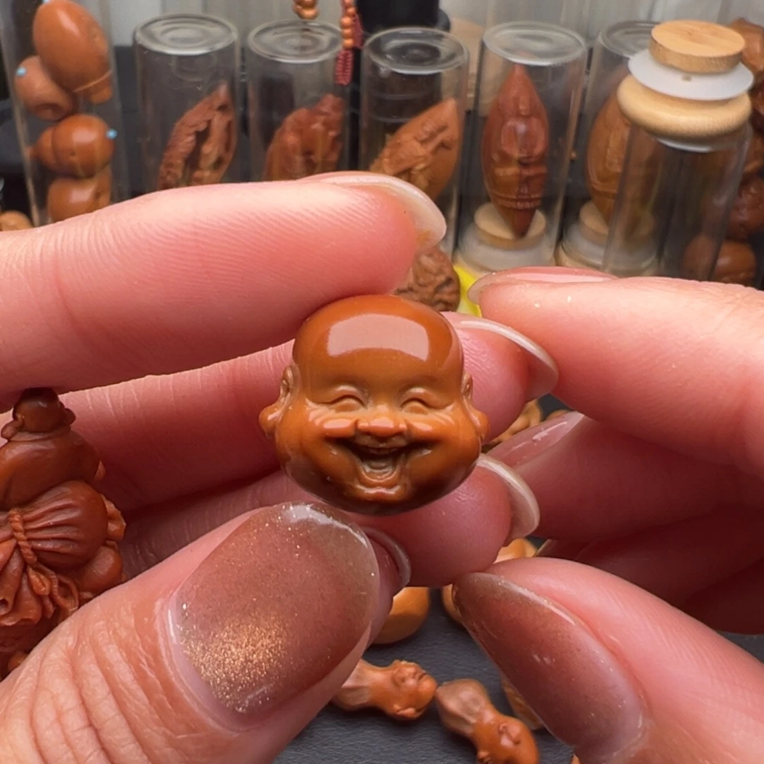 冰***人吊坠橄榄核小佛脑袋