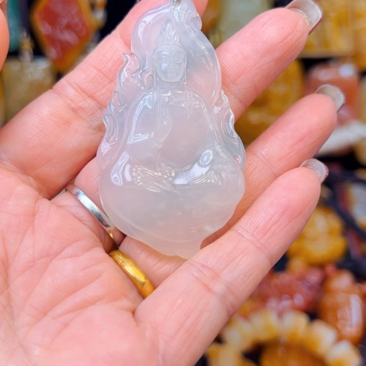 石英质玉（黄龙玉）合金颈饰